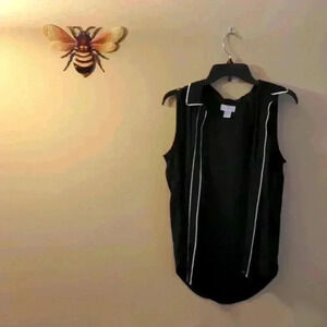 Liz Claiborne, small, black and white